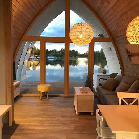 Schwimmendes Seehotel Elbe-Parey
