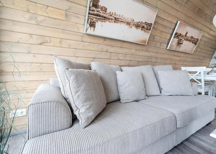 Båthotell Lieblingsplatz - Schwimmendes Seehotel Elbe-Parey